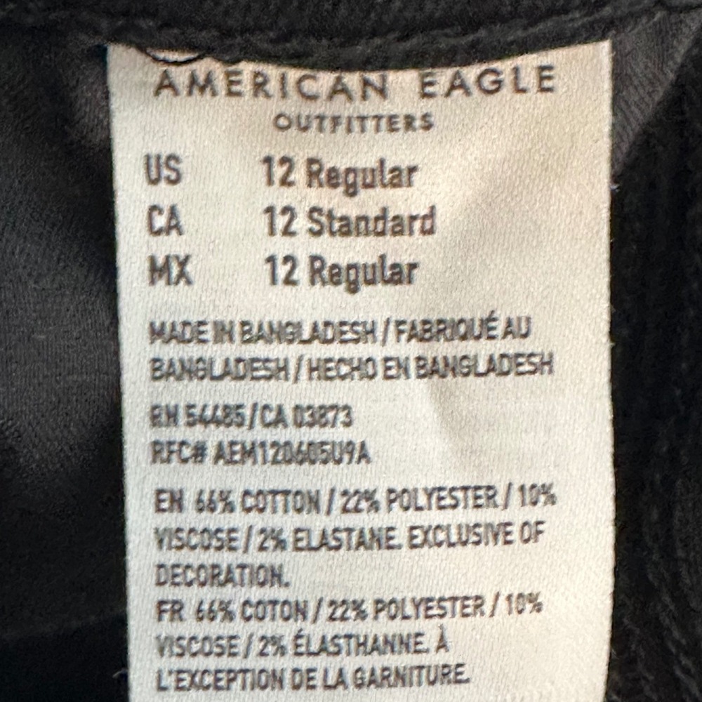 American Eagle Women's High Rise Jeans size 12 Black Denim - Picture 3 of 10